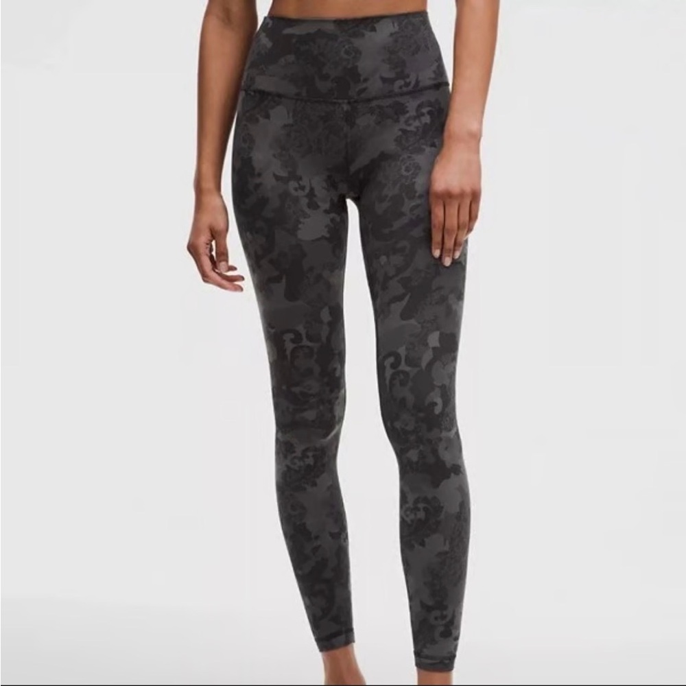Lululemon Black Camouflage/ lace design Align HR Pant 28"